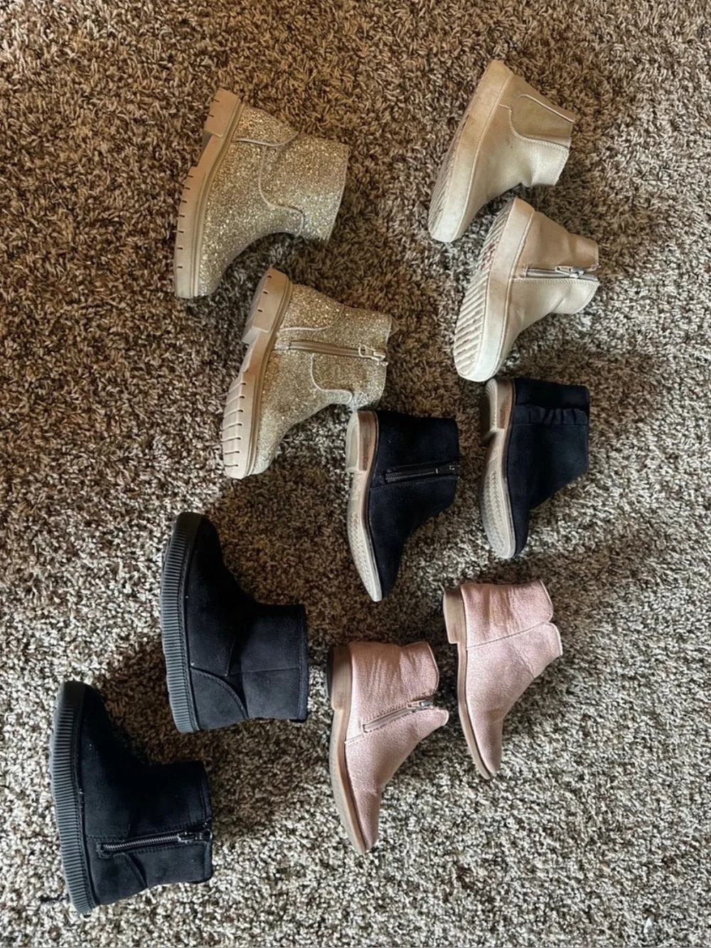 Toddler/little girl boot/booties bundle. 4 pairs. Girls/toddler size 9